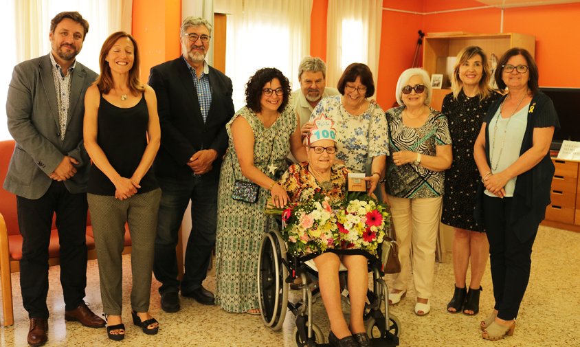 Imatge de l'acte d'homenatge a Josefa Barberà