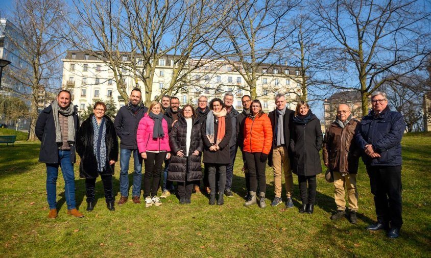 Foto de grup dels candidats i candidates d'ERC del Camp de Tarragona i Terres de l'Ebre amb Marta Rovira, a Ginebra