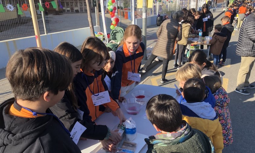 Un moment d'una de les activitats en les què hi han participat els alumnes de l'escola Guillem Fortuny