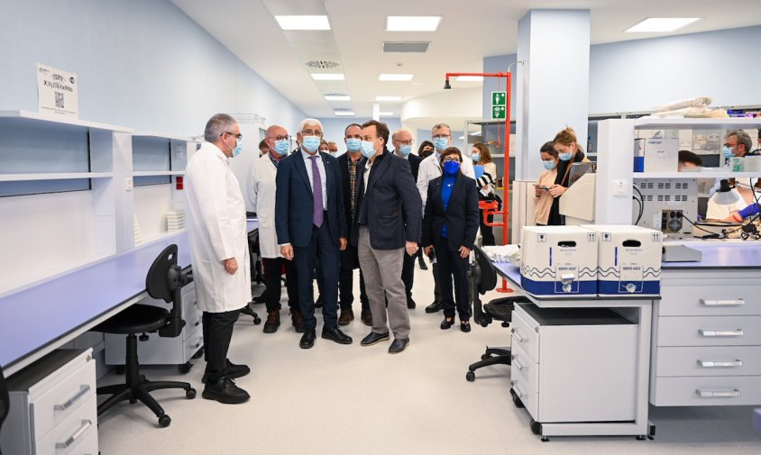 Un moment de l'acte d'inauguració de la nova àrea de laboratoris de l'Institut d'Investigació Sanitària Pere Virgili de Reus