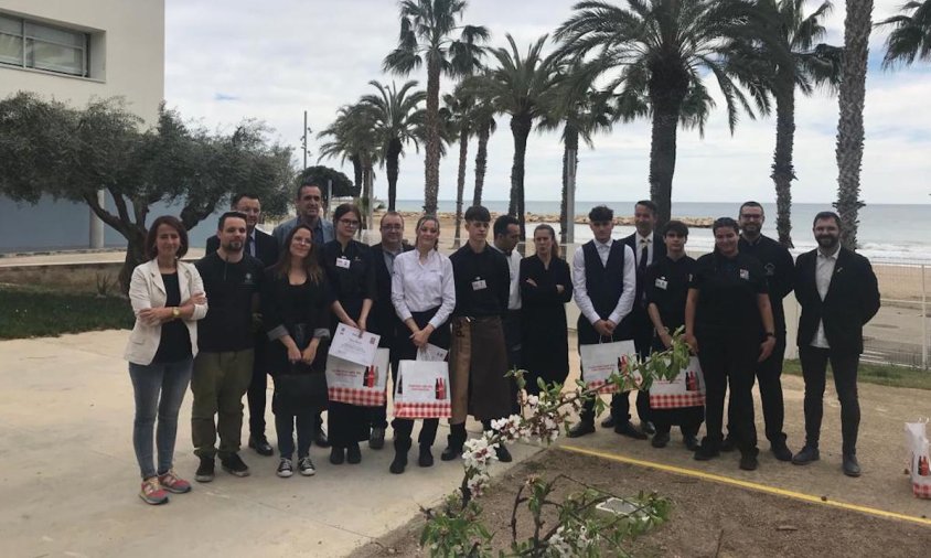 Foto de grups dels alumnes premiats al concurs de cocteleria