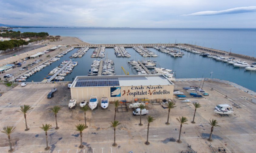 Imatge de la Marina seca del port esportiu