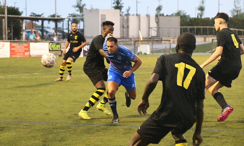 El Cambrils Unió B es va imposar al Vilanova de l'Aguda per dos gols a zero en el partit disputat aquest passat dissabte al vespre a l'estadi municipal