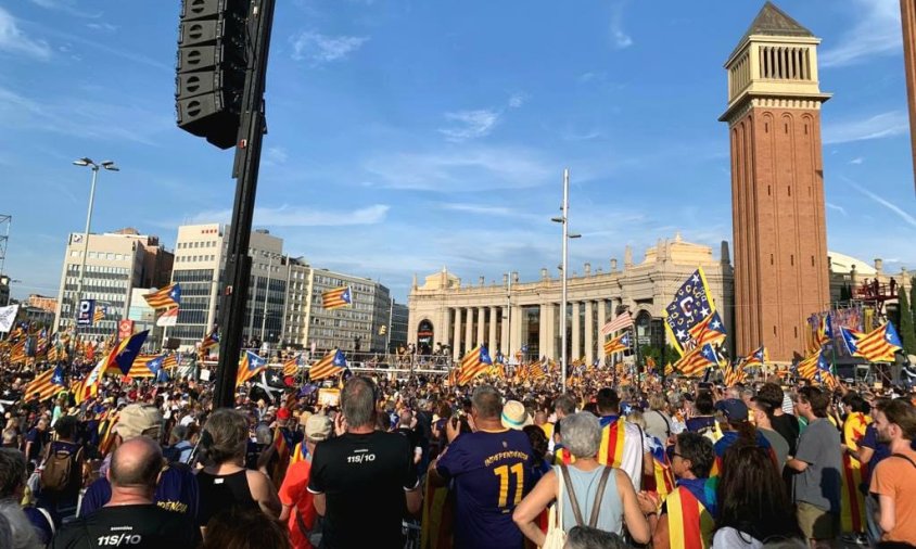 Aspecte de la plaça d'Espanya en la manifestació d'ahir