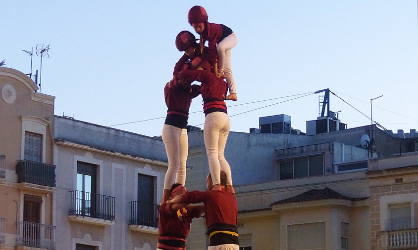 Dos de 6 dels Xiquets de Cambrils a la diada castellera de Reus