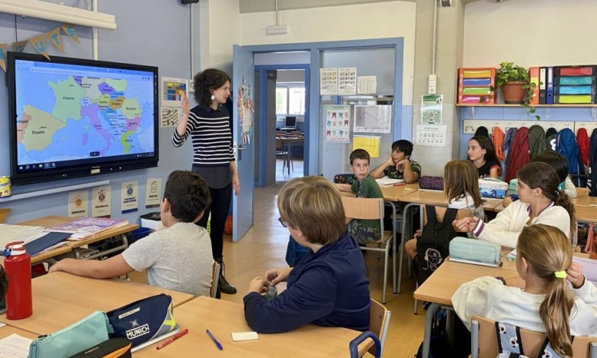 La seva tasca consistirà en ajudar i col·laborar en els diferents àmbits educatius