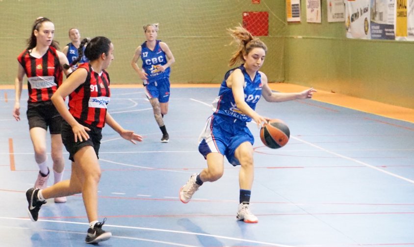 Imatge d'un partit de la passada temporada del CB Cambrils femení