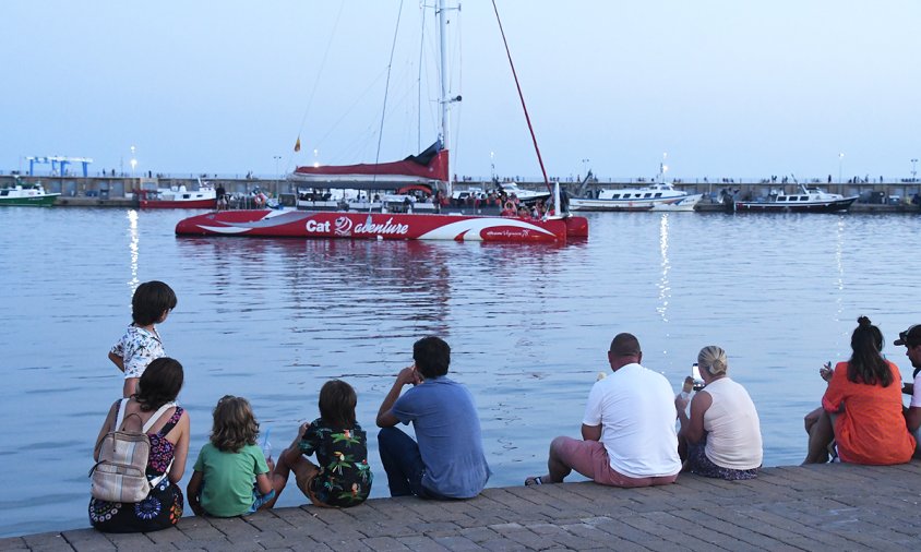 Imatge del port, un vespre del mes d'agost