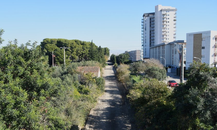 L'antic traçat ferroviari ja ha quedat net de vies