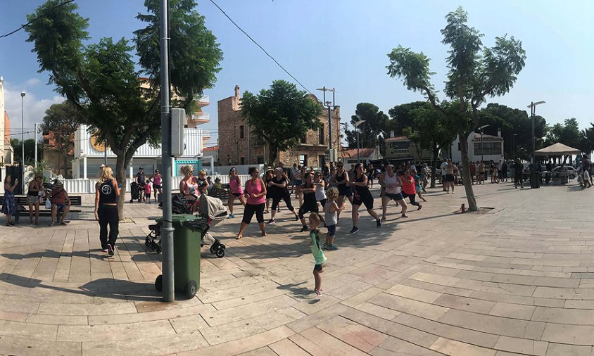 Diumenge 12 d'agost es va realitzar una sessió de zumba solidària