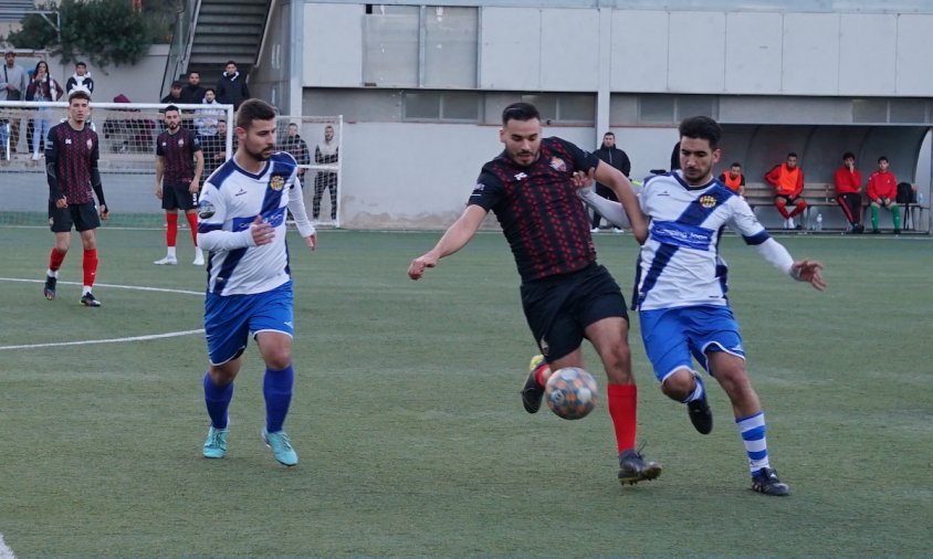 Imatge del partit entre el FC Cambrils i el Reus de Tota la Vida