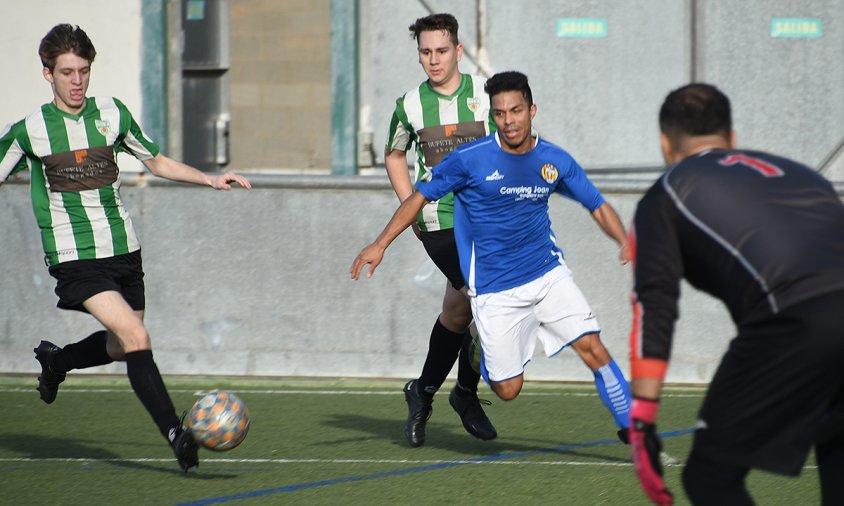 El FC Cambrils va guanyar al Bonavista B en el partit disputat el passat dissabte a l'estadi municipal