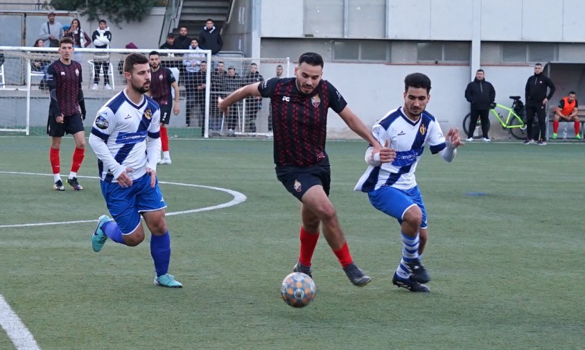 Imatge del partit d'anada entre el FC Cambrils i el Reus de Tota la Vida