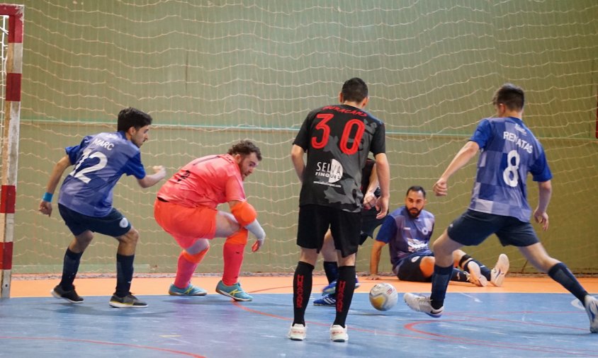 Un moment del partit entre el Mediterrani i l'Huracans La Selva, el passat dissabte a la tarda