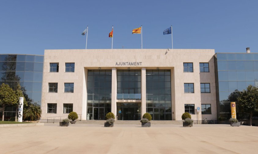 Façana de l'Ajuntament de Cambrils