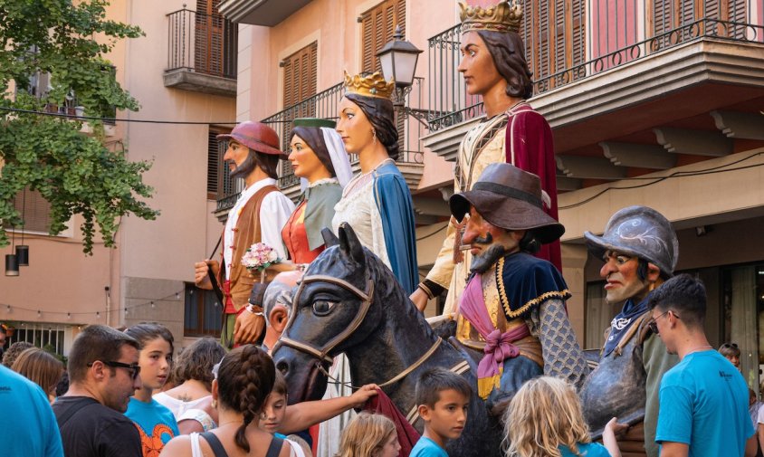 Els gegants i gegantons cambrilencs a la plaça de la Vila, ara fa dos anys, a l'inici de la Trobada de Gegants