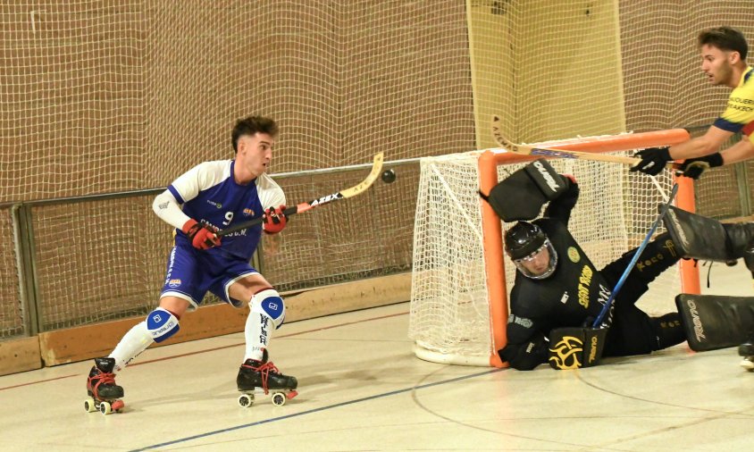 Oscar Bonillo va ser l'autor dels tres gols del Cambrils CH