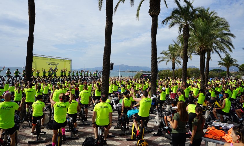 El passeig de les Palmeres va acollir ahir la desena i última edició de la Pedals Non Stop