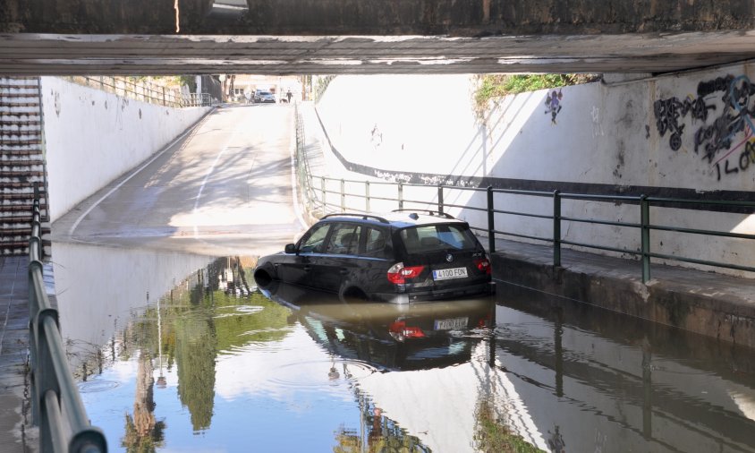 La costa de Vilafortuny és una de les zones més afectades per les inundacions a Cambrils