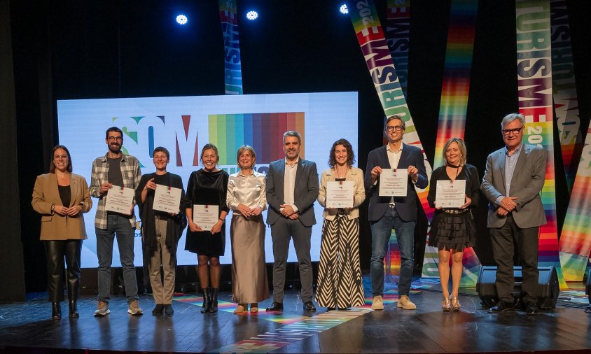 Foto dels guardonats durant l'acte de Som Turisme