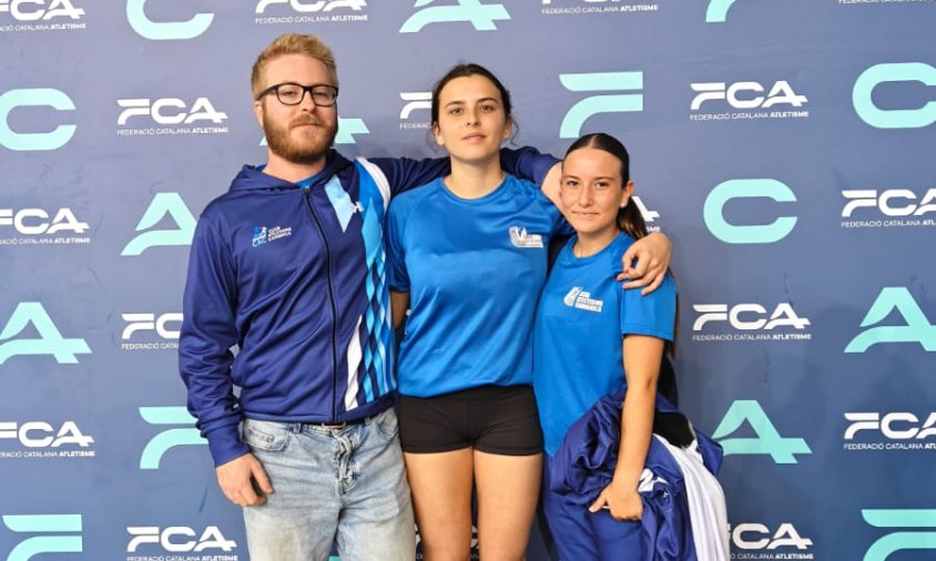 Mia Linkert i Zoe Dorado van participar en dues competicions a la pista coberta de Sabadell