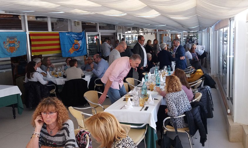 Dinar de germanor per celebrar l'onzè aniversari de la penya