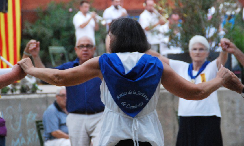 Imatge d'arxiu de l'aplec de la sardana de Cambrils