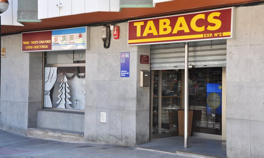 Imatge d'arxiu de l'estanc situat a la plaça de Carles Roig