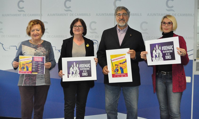 Presentació de les Jornades per la Igualtat, ahir al matí. D'esquerra a dreta: Anna Morera, Camí Mendoza, Josep M. Vallès i Mònica Romano