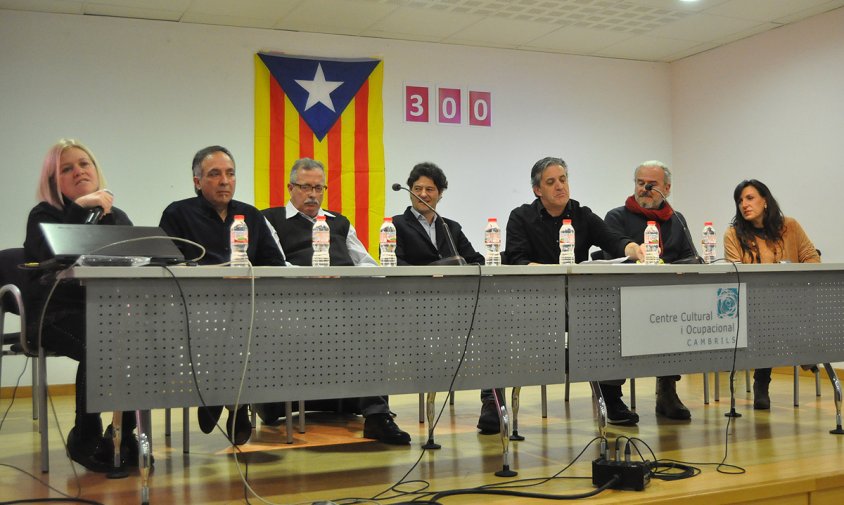 Els set candidats de la llista de Primàries, en la seva presentació a l'assemblea que es va fer a meitats del mes de febrer