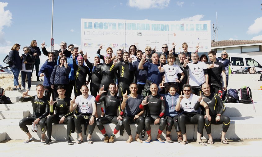 Participants a la travessia solidària