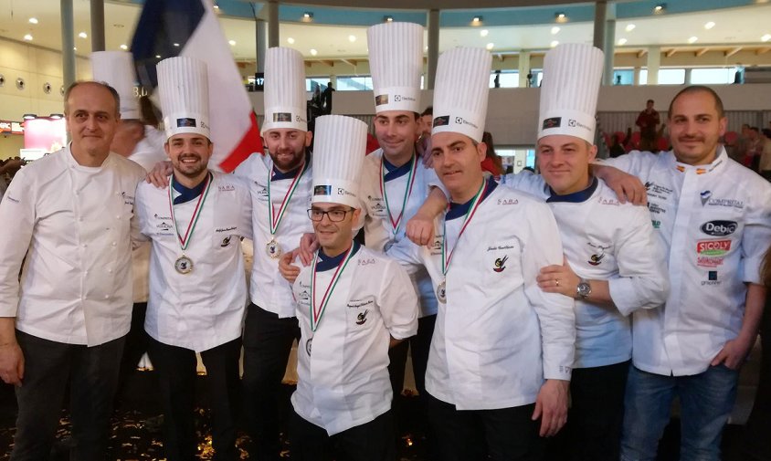 Membres de l'equip espanyol de gelateria, amb el cambrilenc Antonio Sirvent a l'esquerra de la imatge, que han quedat subcampions