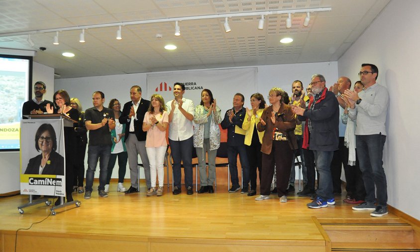 Foto de grup amb els membres de la candidatura d'ERC a les properes eleccions municipals