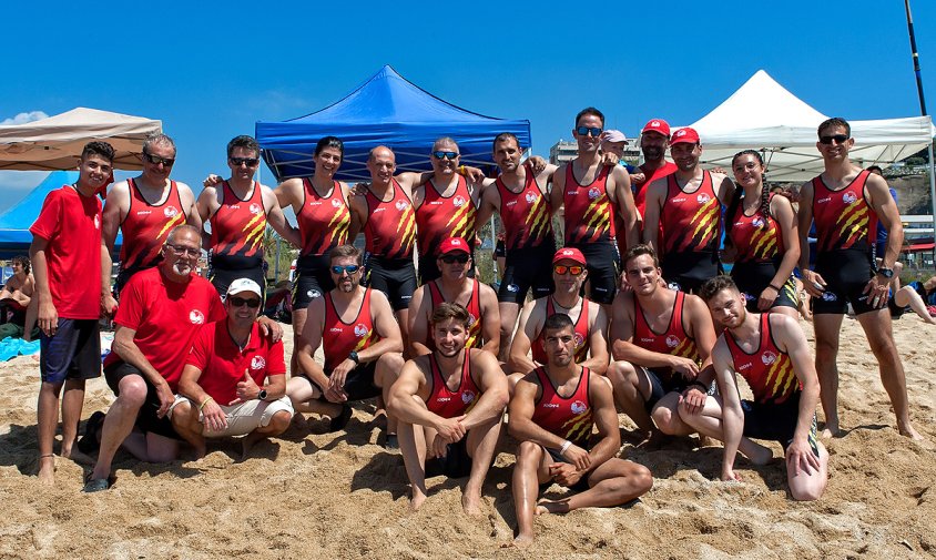 Foto de grup dels equips de competició veterans i sèniors