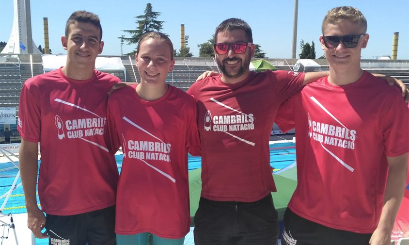 Equip del Cambrils Club Natació que va competir als Campionats de d'Espanya d'estiu