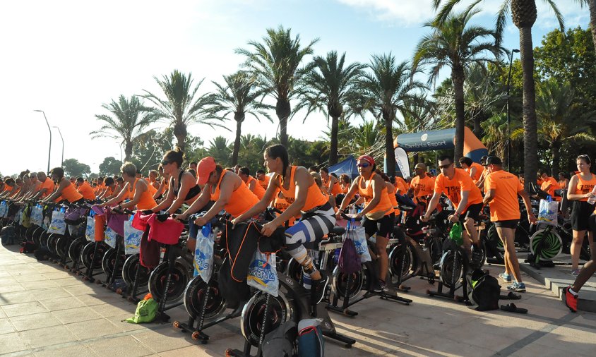 Imatge de la setena edició del Pedals Non Stop, aquest passat dissabte, al passeig de les Palmeres