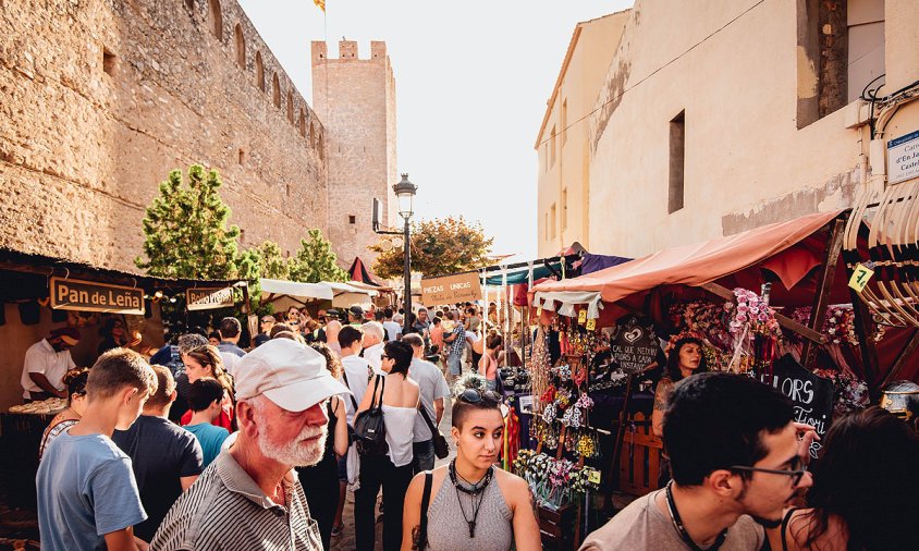 Imatge d'arxiu d'una edició anterior del mercat medieval de l'Hospitalet de l'Infant