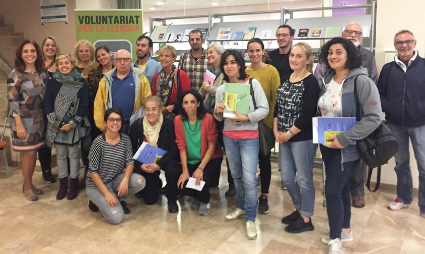 Foto de grup dels participants a la sessió de presentació, el passat dimecres