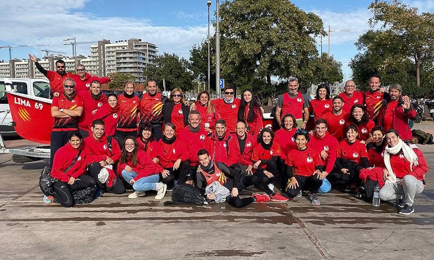 Expedicó de Rem Cambrils a la regata de Badalona