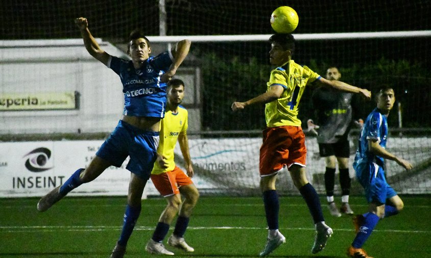 El Cambrils Unió i el Riudoms van jugar, aquest passat dijous al vespre, el partit ajornat fa dues jornades