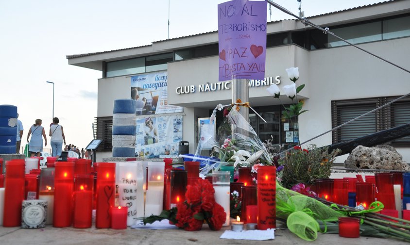 Zona de l'atemptat a Cambrils on la gent va aixecar un memorial, el passat mes d'agost