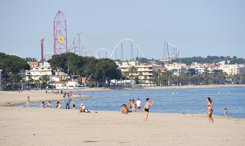 Imatge de la platja de Vilafortuny, aquest passat dissabte a la tarda