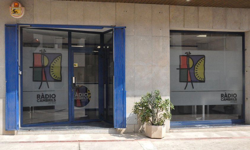 Exteriors de la instal·lació de Ràdio Cambrils