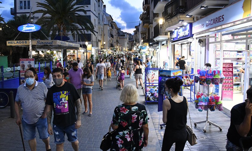 Aspecte de la façana marítima del Port, aquest mes d'agost