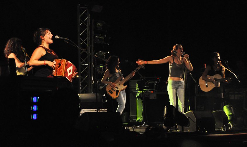 Concert de Roba Estesa al Festour de la Festa Major de la Mare de Déu del Camí de l'any 2015