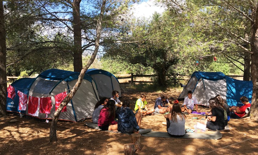 Els Pioners i Caravel·les de l'Agrupament Escolta Gent de Mar van fer els campaments a Nulles