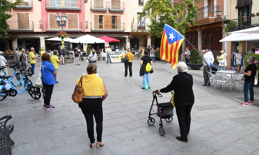 Concentració d'ahir delds Avis i Àvies, a la plaça de la Vila