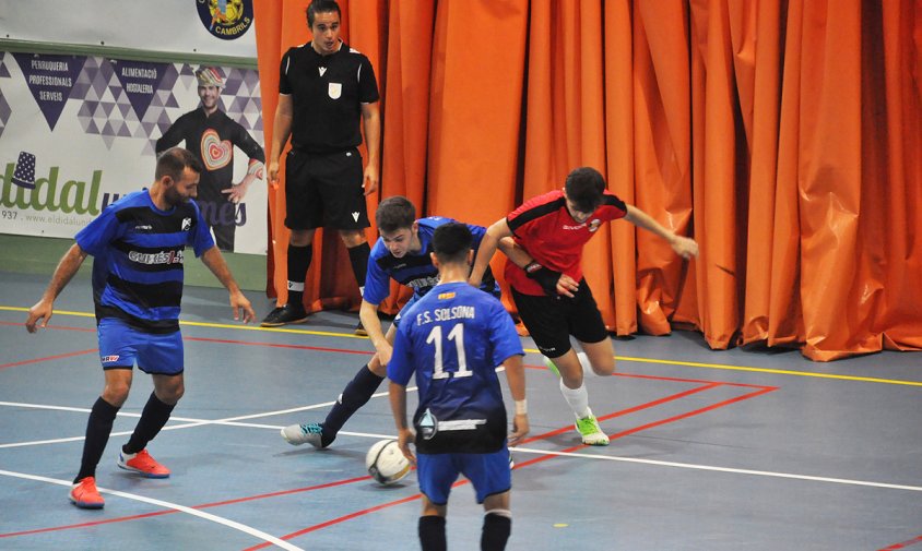 Un moment del partit entre el Laguna i el Solsona, disputat el passat dissabte a la tarda