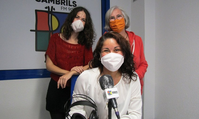 Lydia Gil, Núria Ruiz i Maria Ferrer condueixen el programa radiofònic