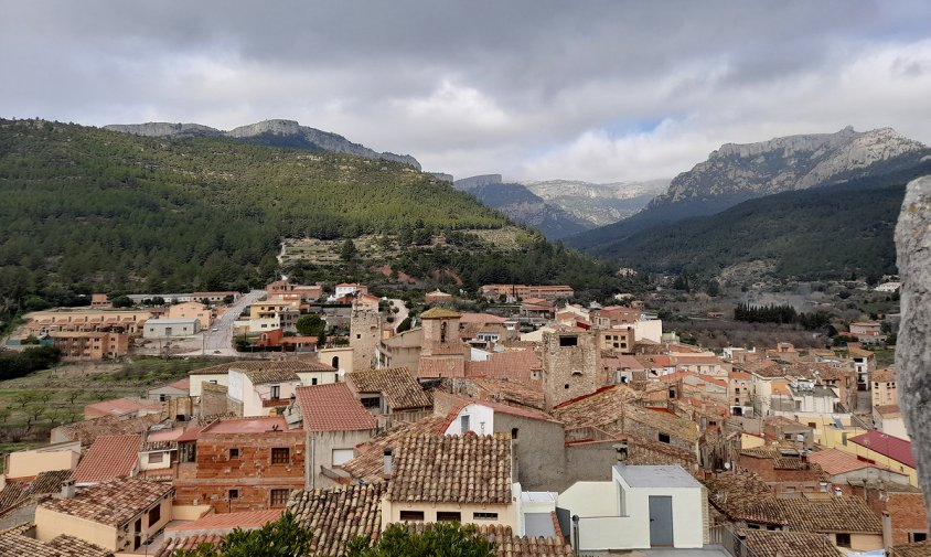 Vista del poble de Pratdip